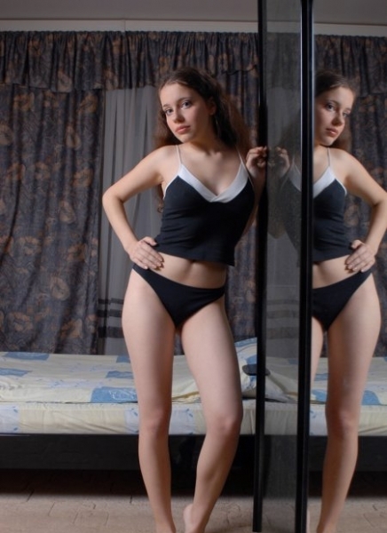 Анкета проститутки Ксения - город Оймур, 21 год, №17064